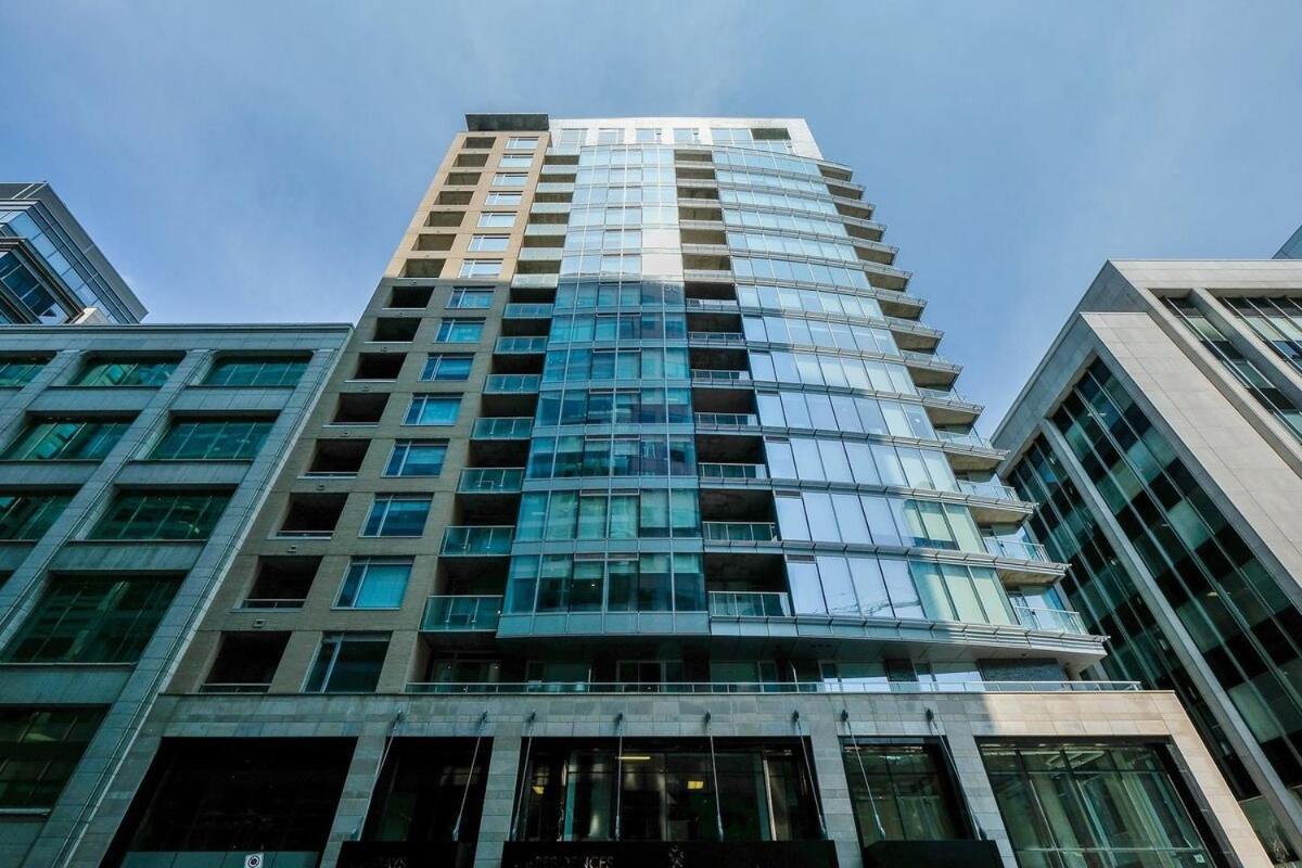Luxury 1- Bedroom Steps From Parliament Hill * Ottawa