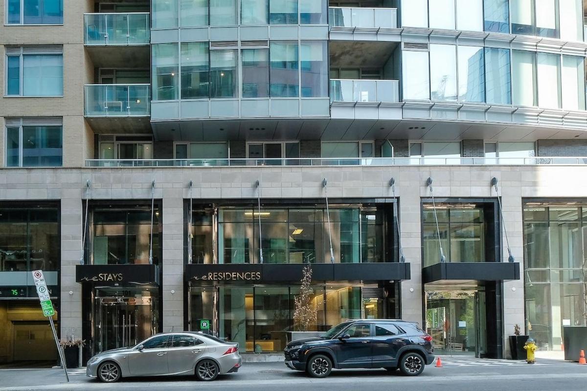 Luxury 1- Bedroom Steps From Parliament Hill Apartment Ottawa